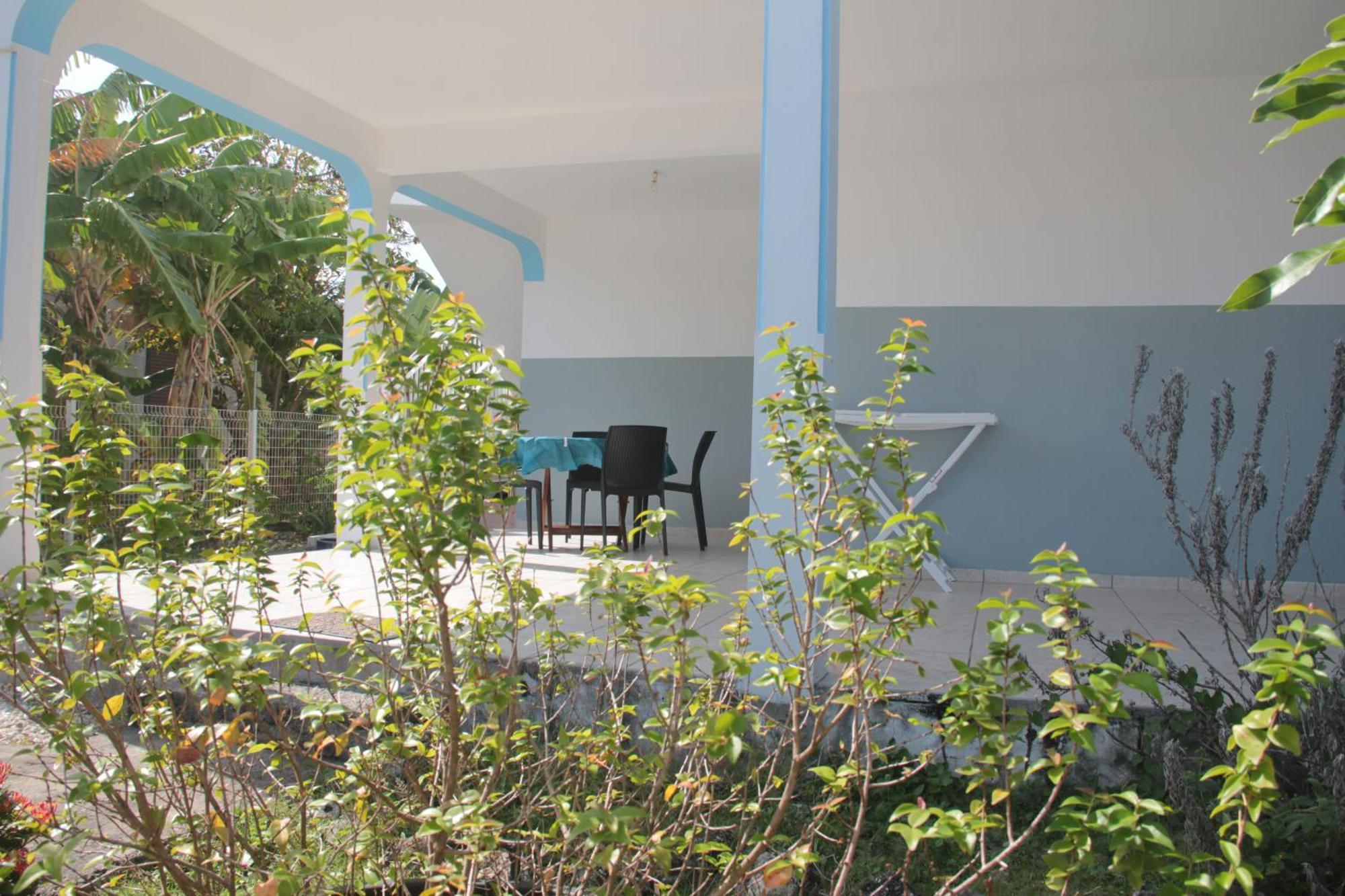 Lambano Studio Grand-Bourg  Exterior photo